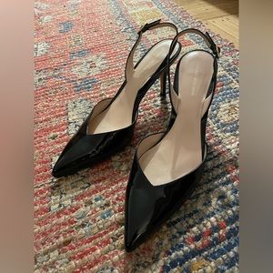👠Stuart Weitzman Patent Slingbacks 👠